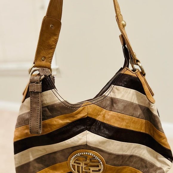 Guess bag - leather, good condition - Picture 2 of 12